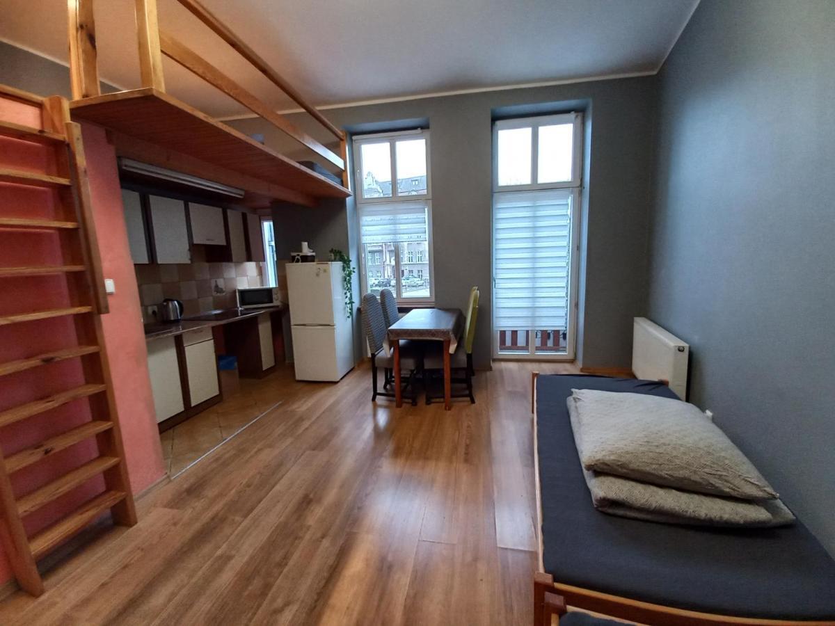 Pokoj Z Aneksem Gdansk Srodmiescie Rooms To Let Luaran gambar